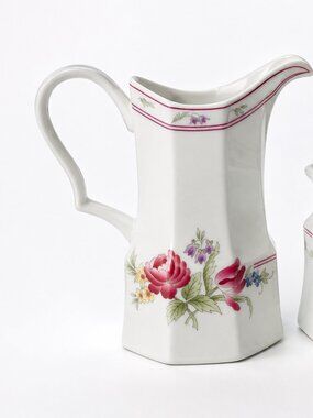 Christopher Stuart Imagination Y0020 Fine China Creamer & Covered Sugar Bowl Set